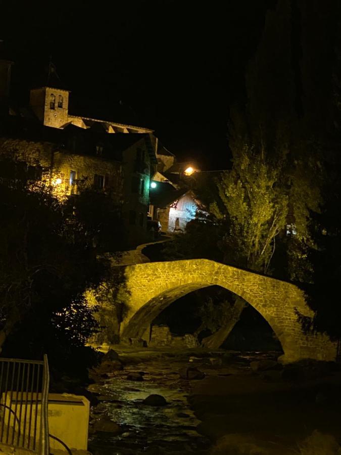 Hotel Bocale Sallent De Gallego Luaran gambar