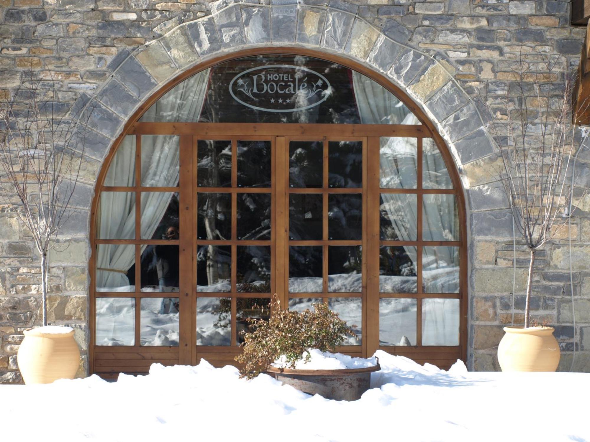 Hotel Bocale Sallent De Gallego Luaran gambar